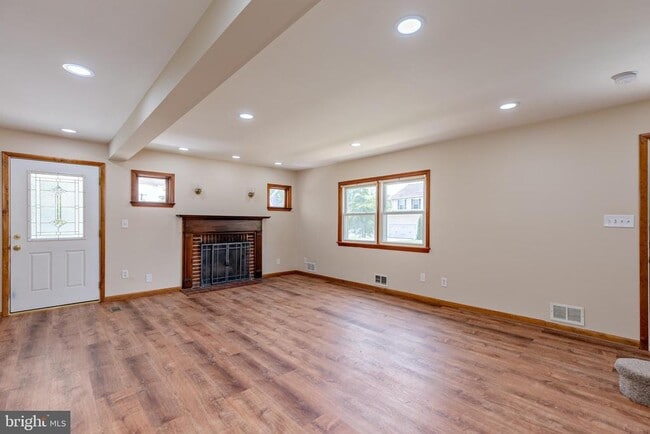 Building Photo - 1516 Florida Ave