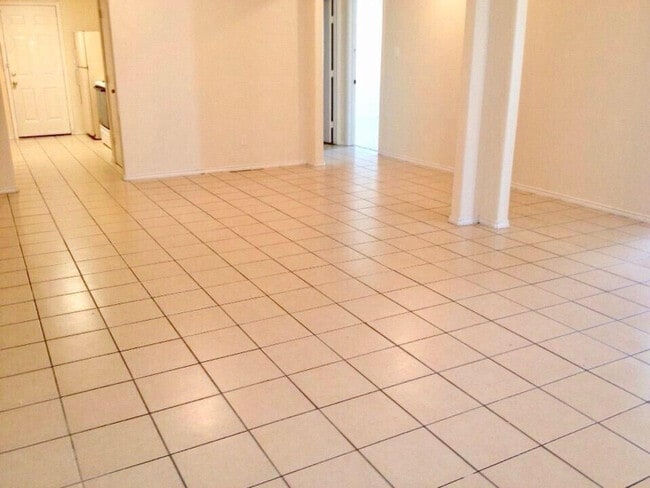 Photo - 7533 Oak Chase Townhome