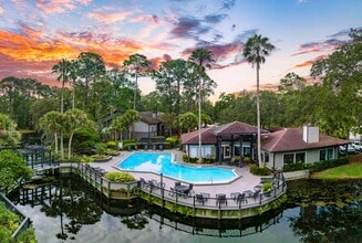 Building Photo - MAA Mandarin North