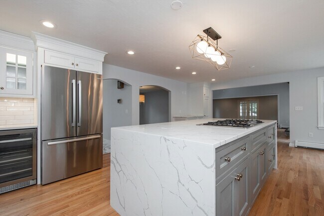 Building Photo - 72 Wesson Terrace
