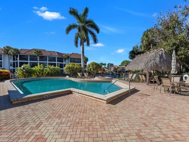 Building Photo - 5930 Via Lugano