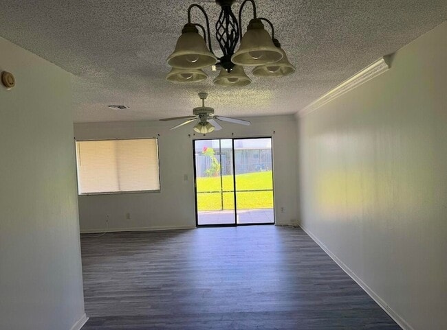 Photo - 2305 Seaside Dr Townhome