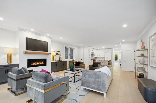 Foto del edificio - 3928 N Ashland Ave