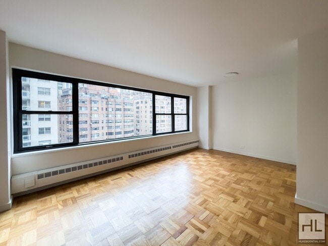 Building Photo - EAST 55 STREET