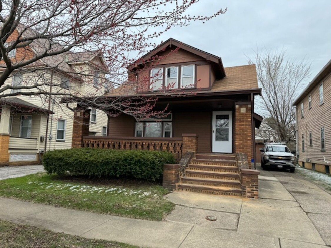 3 Bed- 1 Bath Single Family Home- Clevela... - 3 Bed- 1 Bath  Single Family Home- Clevela...