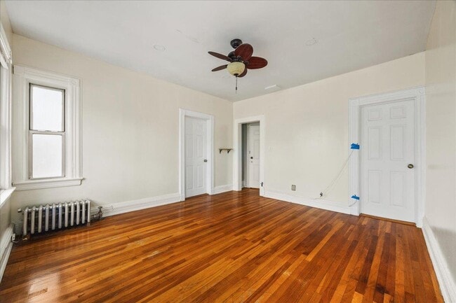 Building Photo - 407 N MacQuesten Pkwy