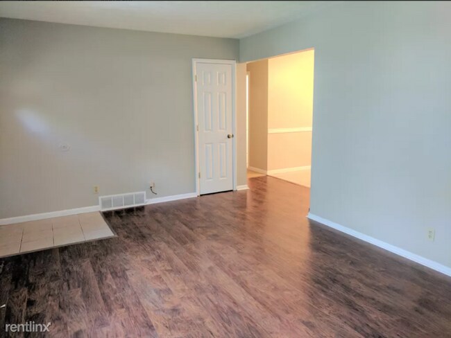 Foto del edificio - 3 br, 1.5 bath House - 7124 Monterrey Dr