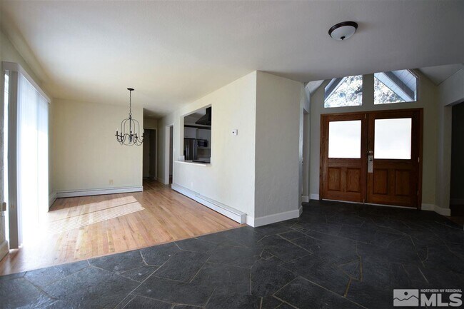 Building Photo - 7490 Lakeside Dr