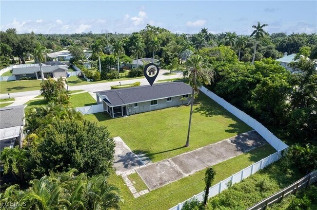 Foto del edificio - 1380 Sunbury Dr
