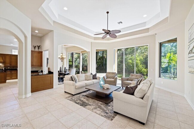 Foto del edificio - 9094 Sahalee Ct