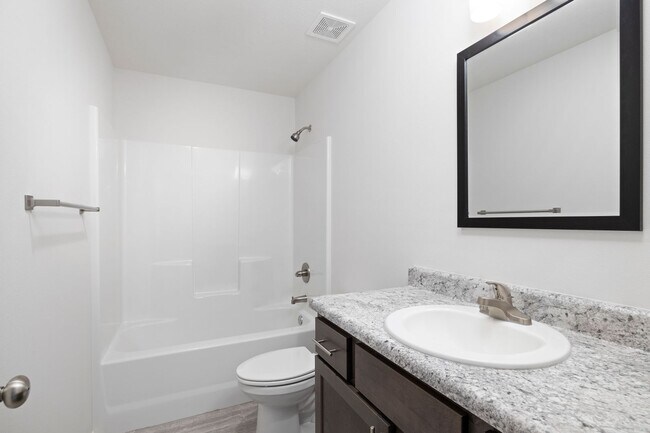 Foto del edificio - 3 Bedroom Home in Monett