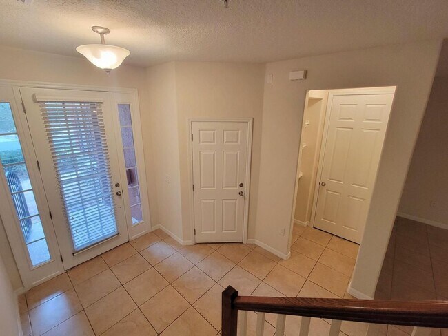 Foto del edificio - 9571 Silver Buttonwood St