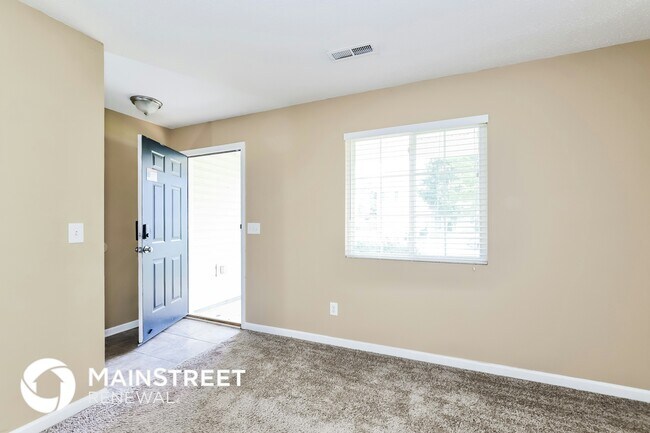 Foto del edificio - 706 Townsend Farm Dr