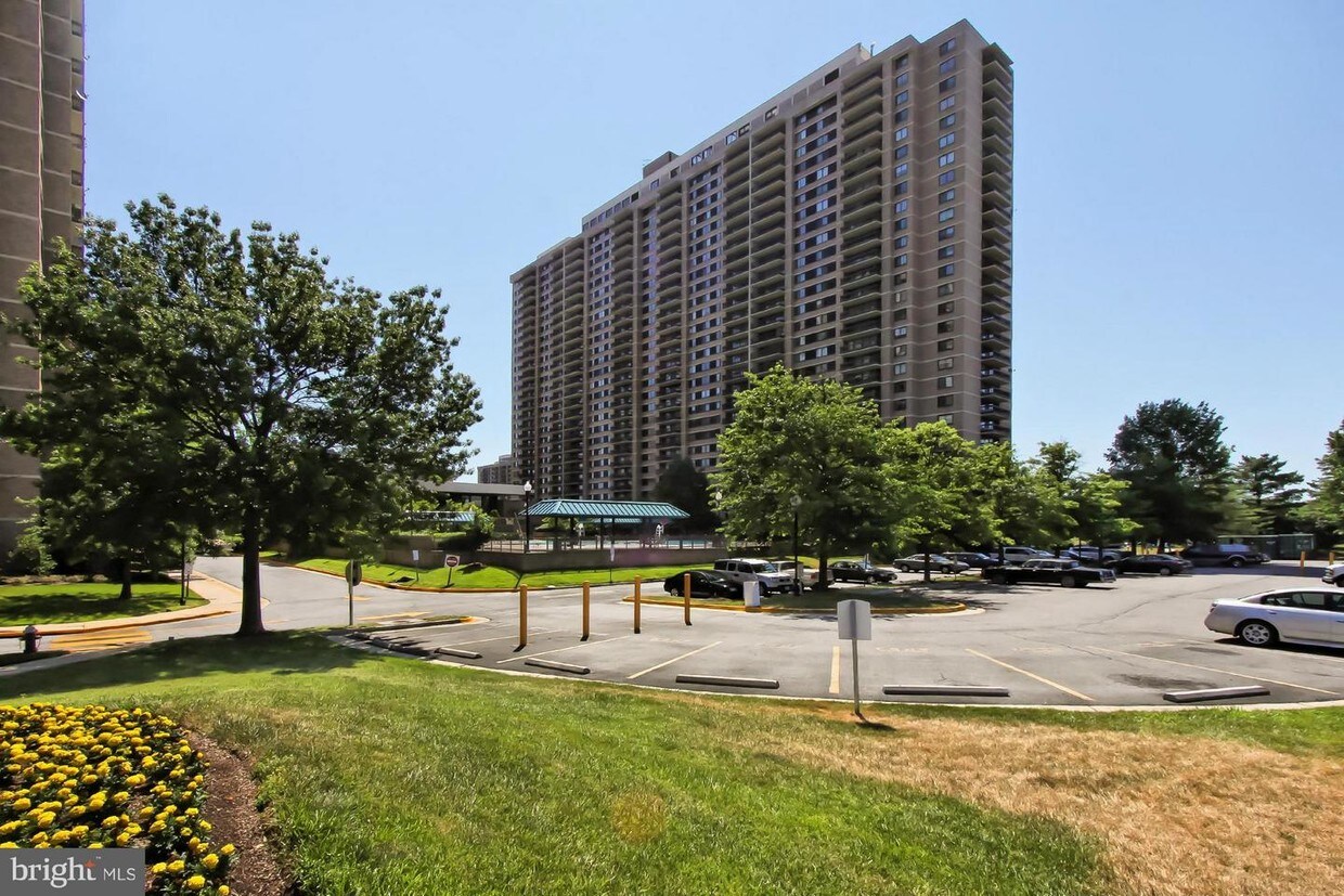 5505 Seminary Rd Unit 1110N, Falls Church, VA 22041 Condo for Rent in