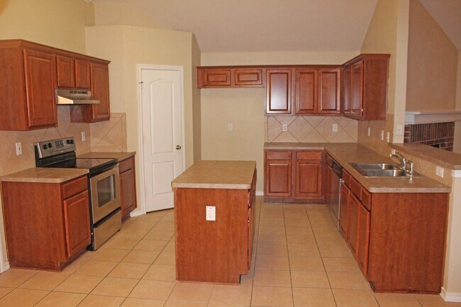 Foto del edificio - 4 Bedroom 2 Bath Home for Lease in Ponder