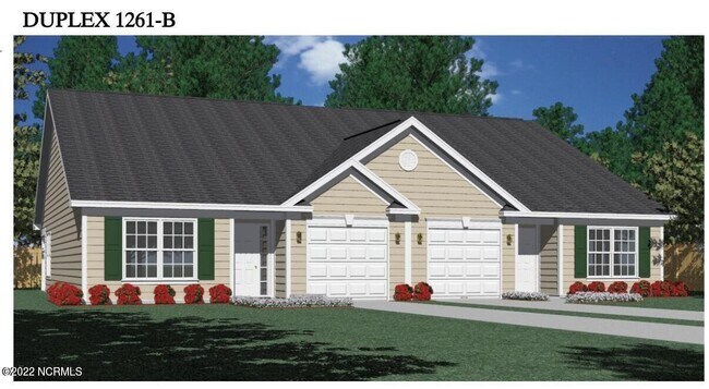 Building Photo - 2025 Briarwood Dr