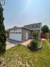 Building Photo - 202 Billings Crescent