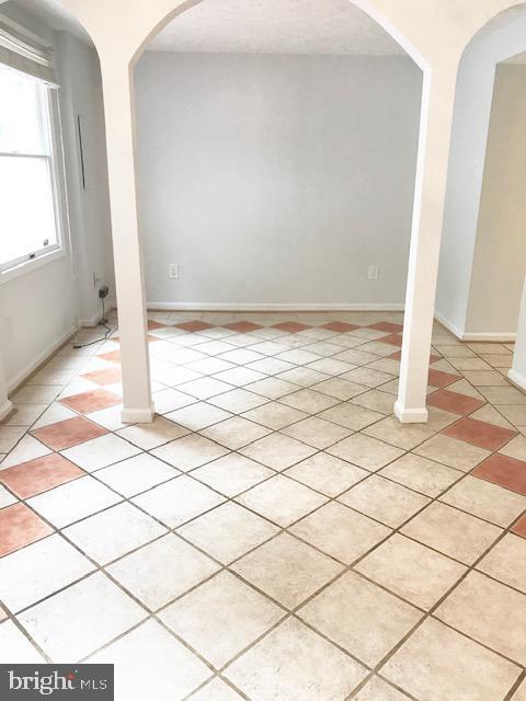 Foto del edificio - 1571 Poplar Grove Dr