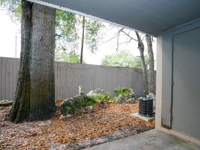 Photo - Beautiful 2 bedroom/ 2 bath townhome