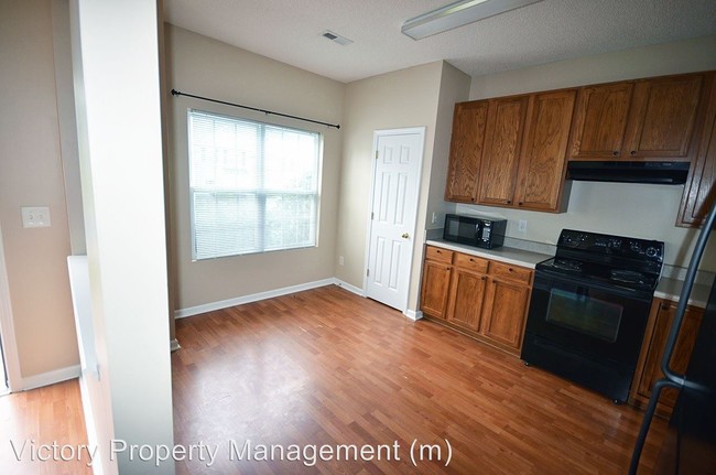 Building Photo - 3 br, 2.5 bath House - 106 Eldon Ln