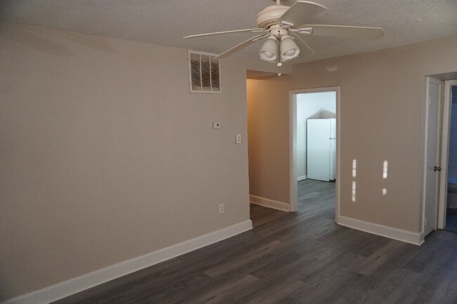 Building Photo - 5551 Force Rd