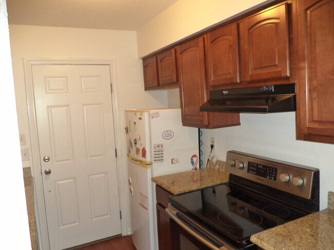 Cocina - 5218 Milwee St