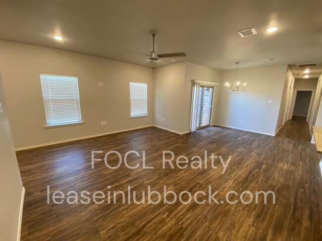 Foto del edificio - Duplex in Frenship School District! NEW CONSTRUCTION