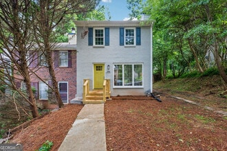 Building Photo - 2780 Northwood Ct