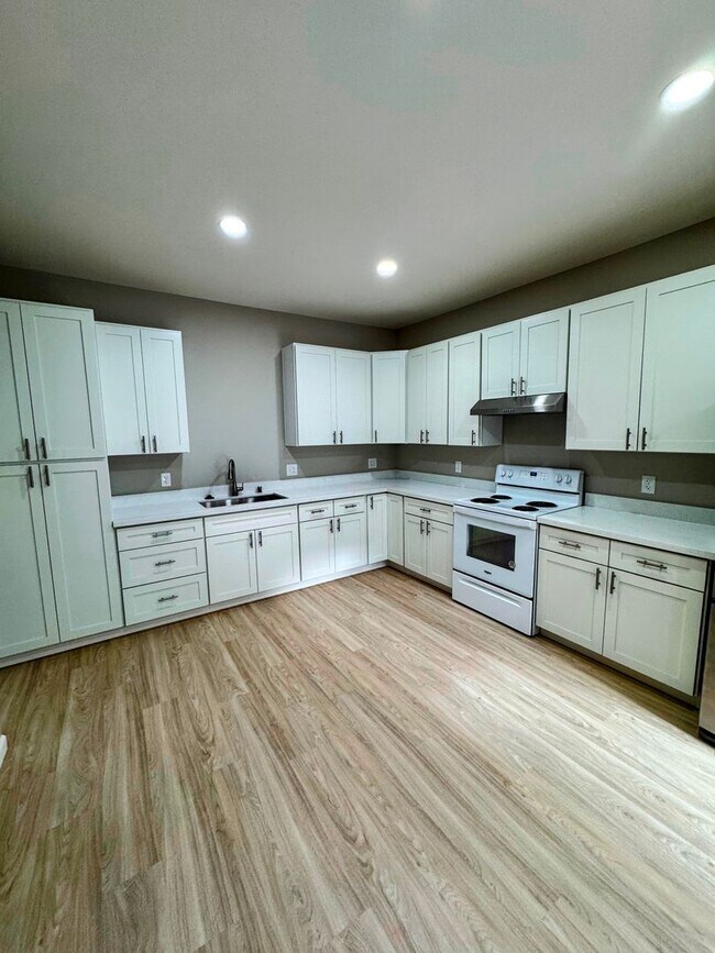 Foto del edificio - 16116 Mistletoe Ln