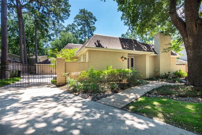 Foto del edificio - 354 Tealwood Dr
