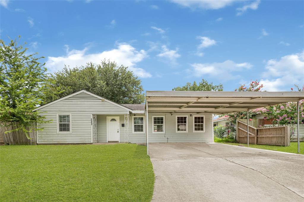 Foto principal - 2210 Marshall St