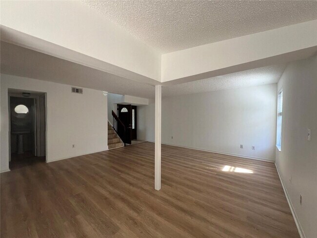 Foto del edificio - 6834 SW 128th Pl