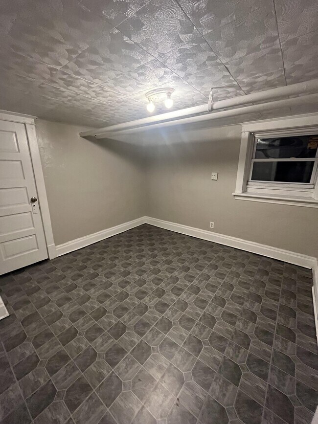 Foto del edificio - 4515 Magoun Ave