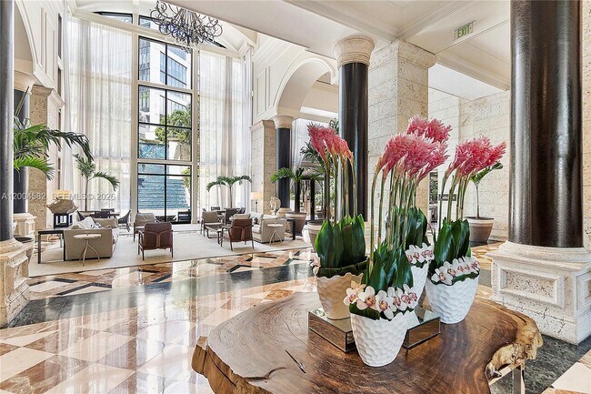 Foto del edificio - 3350 SW 27th Ave