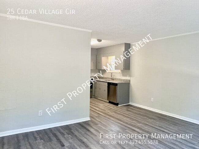 Building Photo - 25 Cedar Village Cir