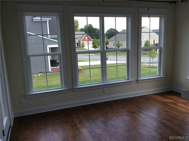 Foto del edificio - 7372 Adams Farm Rd