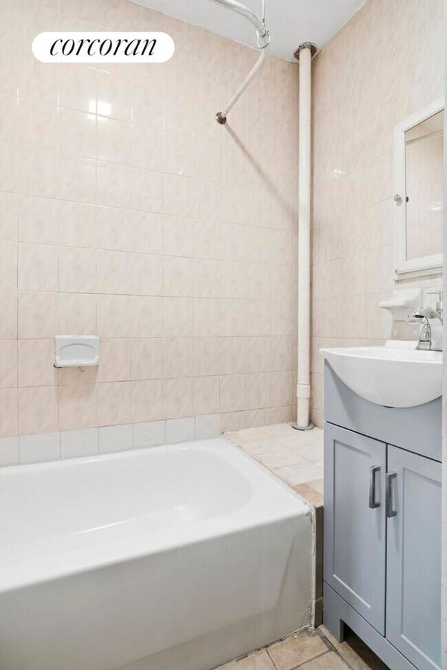 Foto del edificio - 2137 Pacific St