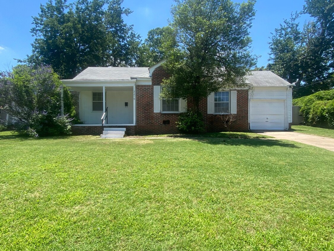 Primary Photo - Updated 2/1 in Florence Park South!