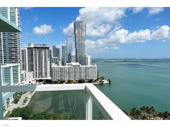Foto del edificio - 2 br, 2.5 bath Condo - 1900 N Bayshore Dr ...