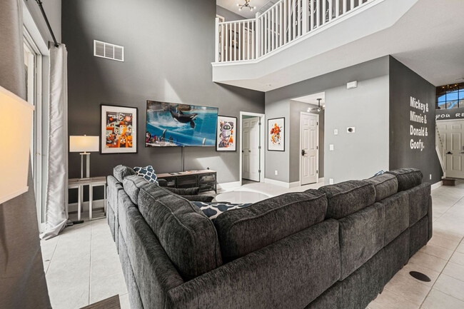 Building Photo - 2793 Lido Key Dr