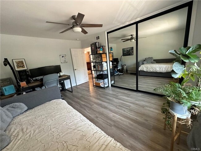 Foto del edificio - 14623 Weddington St