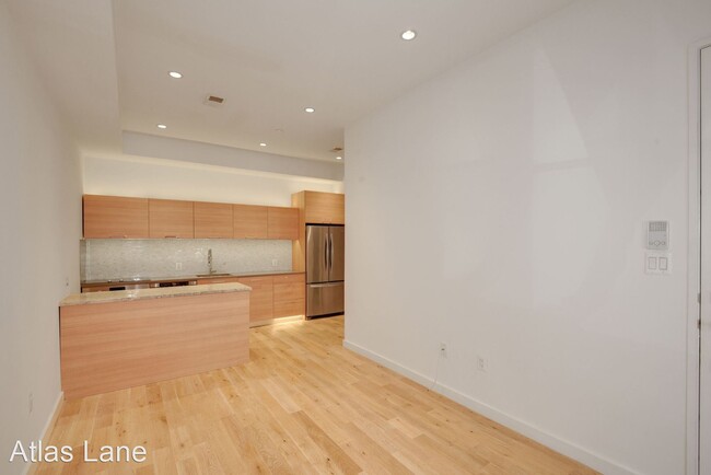 Building Photo - 2 br, 2 bath House - 1324 W St NW #2