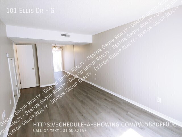 Building Photo - 101 Ellis Dr