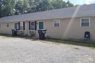 Building Photo - 911 Riviera Dr