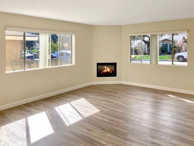 Foto del edificio - 432 N Monterey St