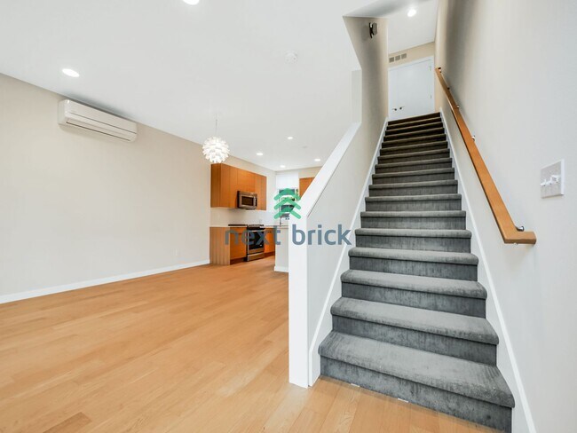 Foto del edificio - 3 Bed 2.5 Bath Greenwood Home