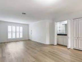 Building Photo - 201 Ellwood St