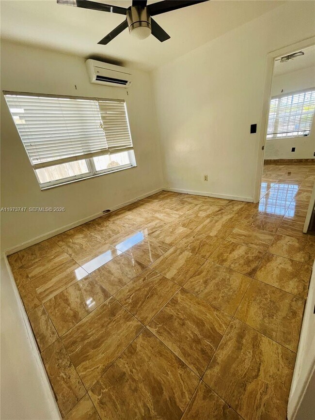 Foto del edificio - 16930 NE 21st Ave