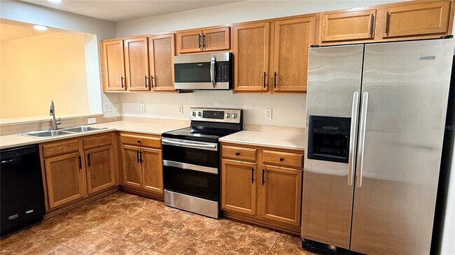 Building Photo - 2568 Aventurine St