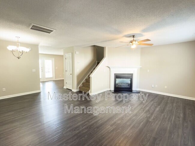Foto del edificio - 5637 Fieldcross Ct